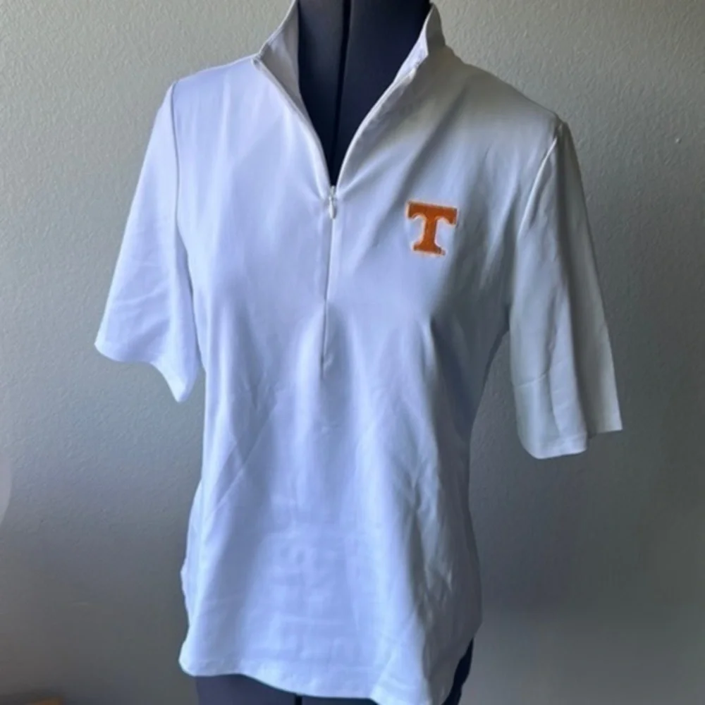 NWT Tommy Bahama top Tennessee volunteers women’s size small